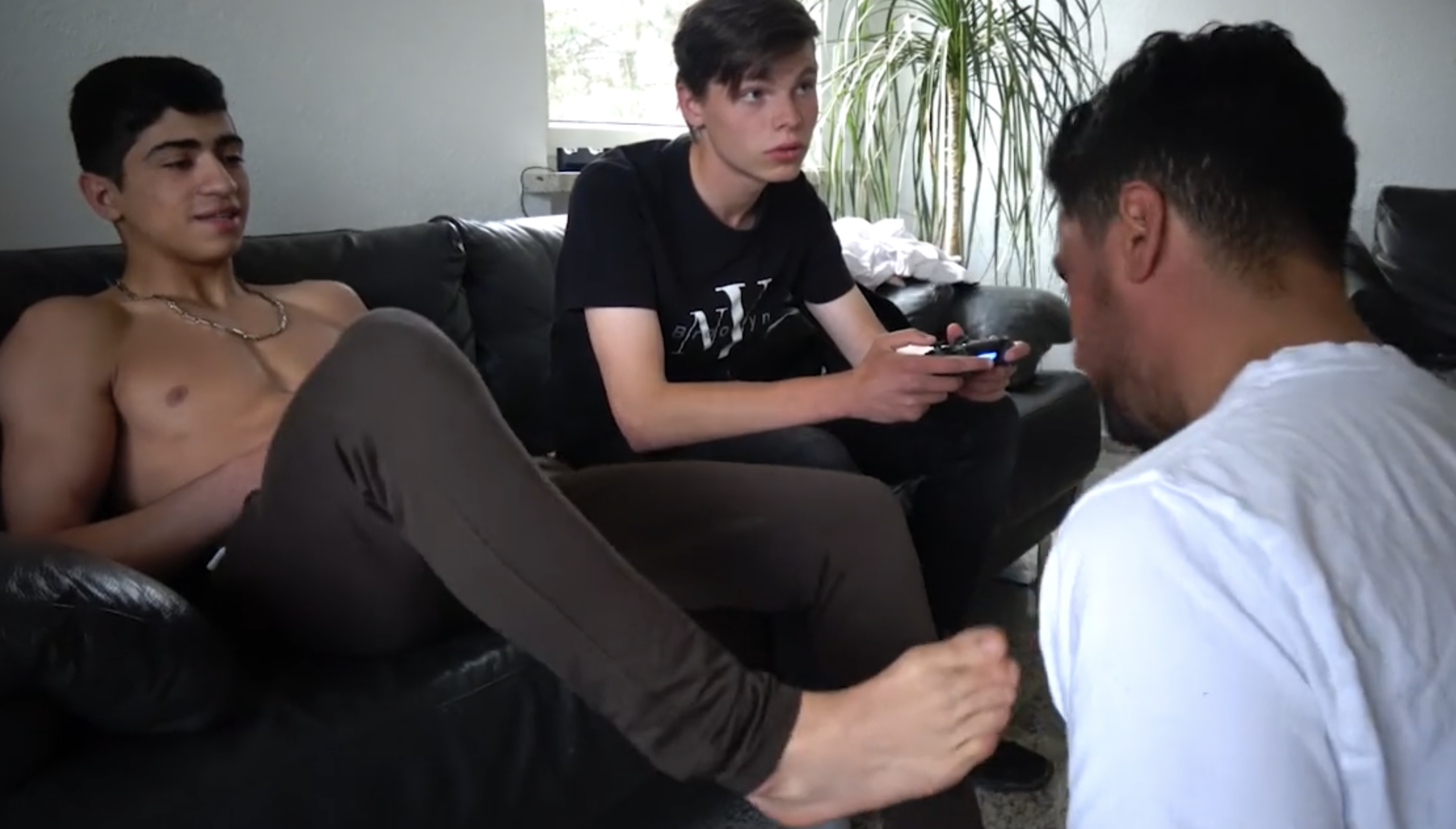 F Tichiste Des Pieds En Porno Gay Beur Gay